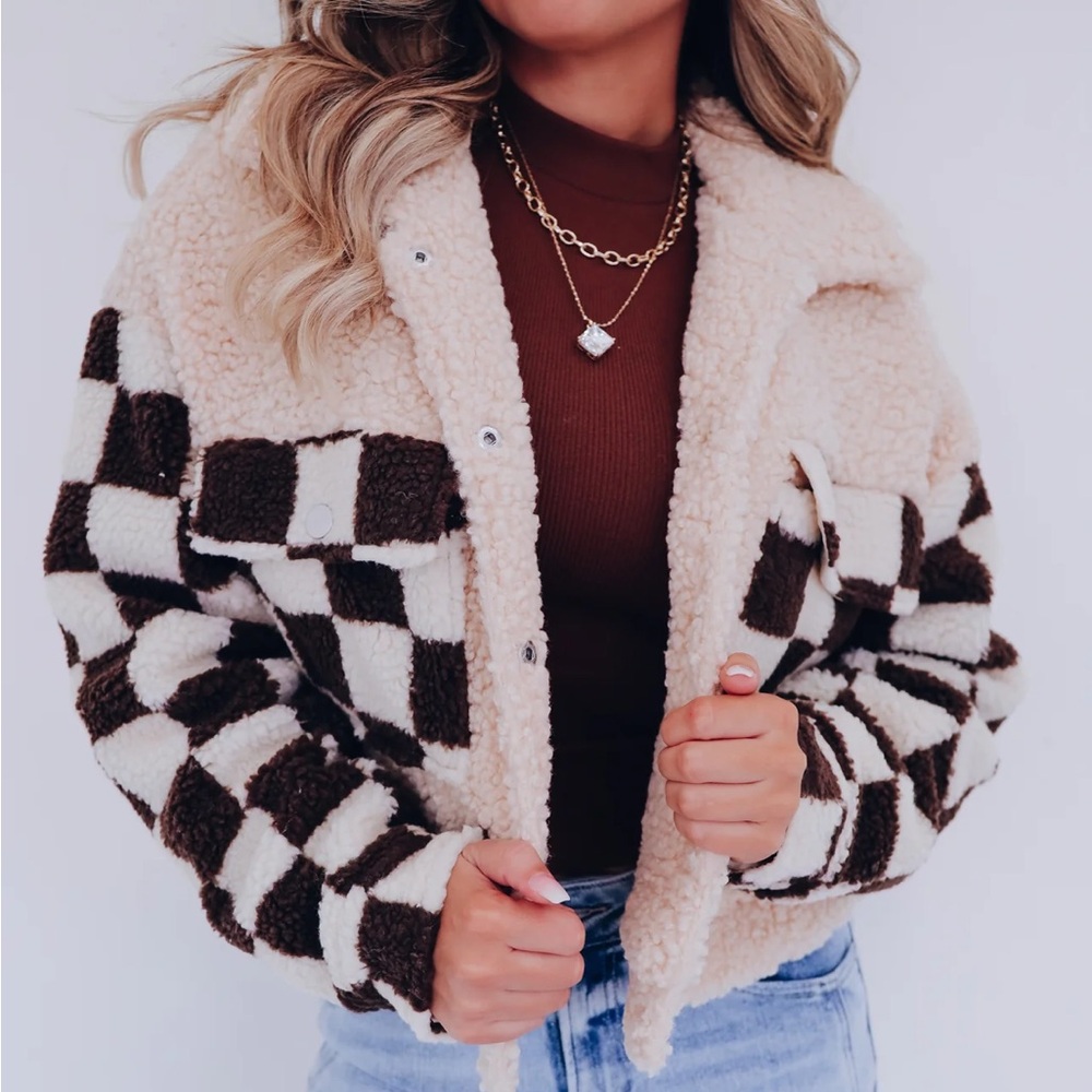 🤎🏁BRAND NEW CHECKERED CHOCOLATE BROWN CROPPED JACKET🏁🤎